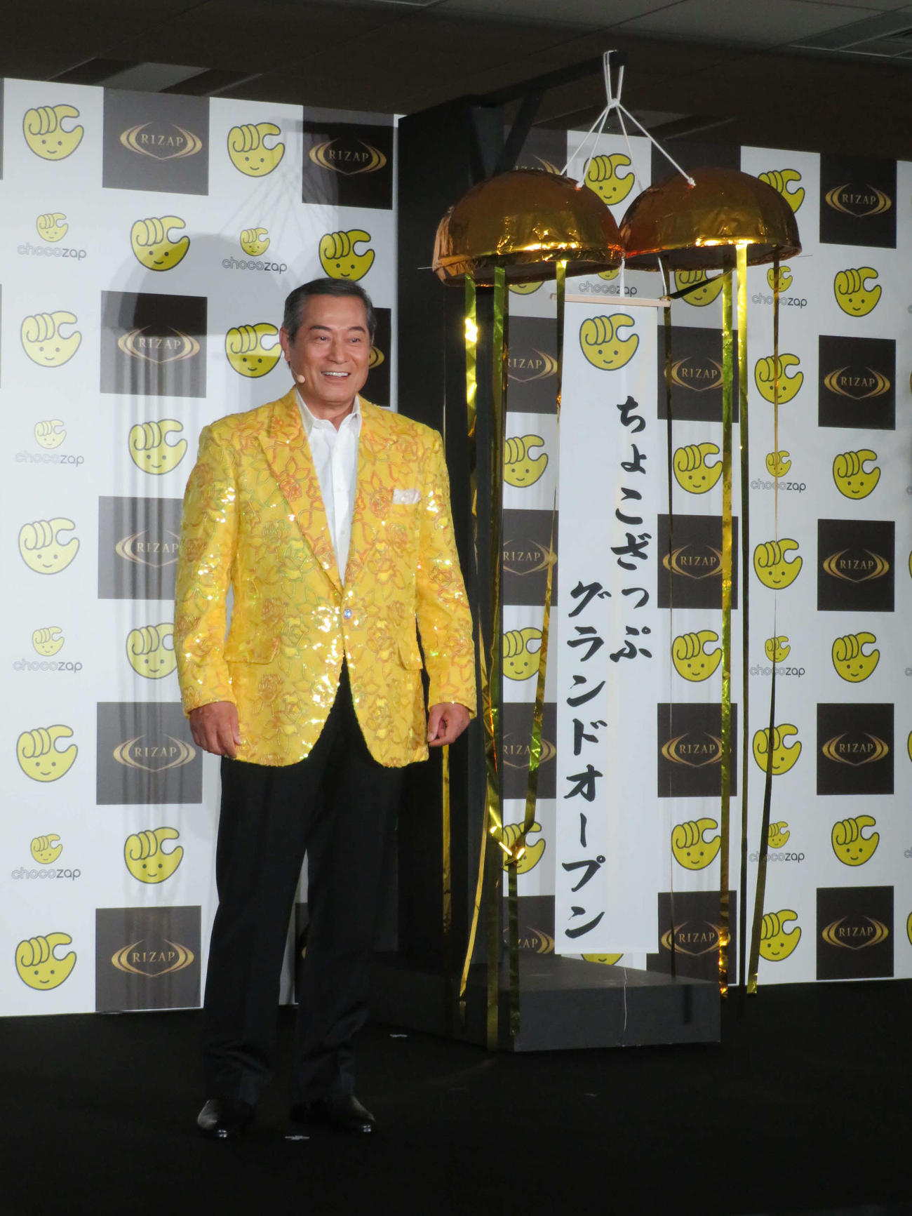 「chocozap」グランドオープン記念イベントに出席した松平健（撮影・村上幸将）