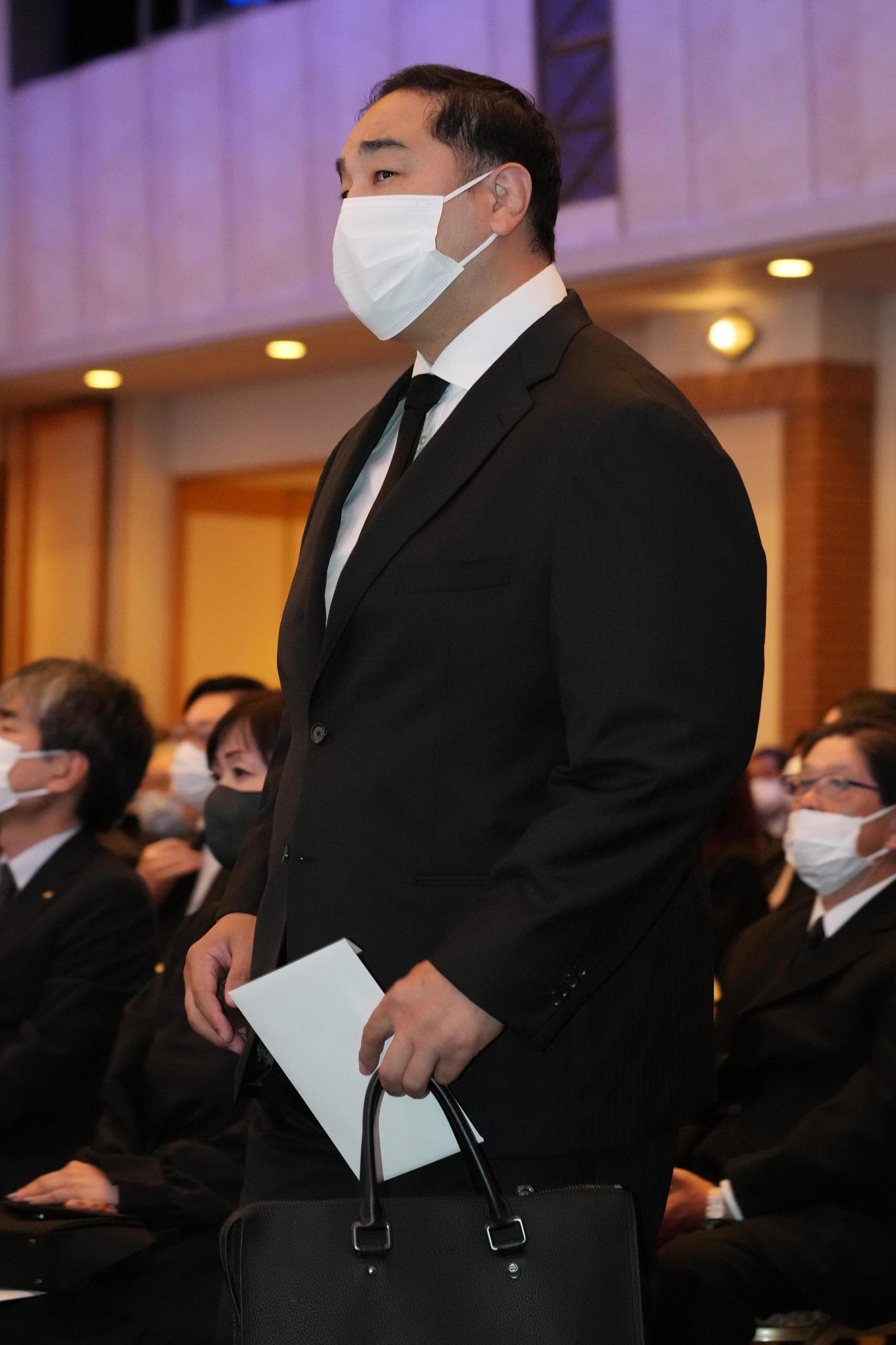 「劇画家さいとう・たかを　お別れの会」に参列した安治川親方（撮影・鈴木みどり）