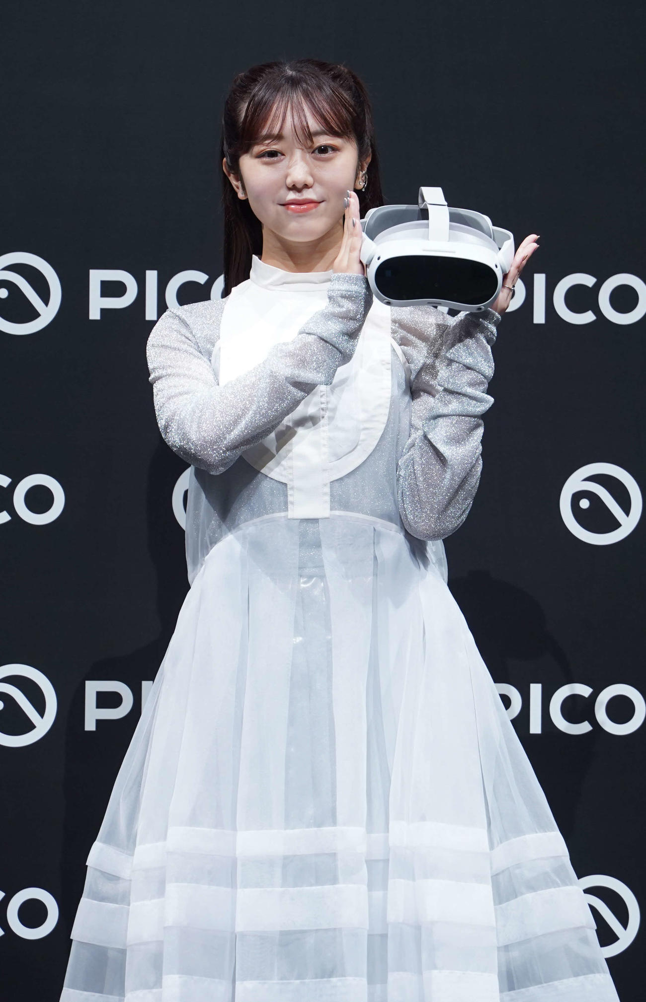 「PICO」の新製品発表会に登壇した峯岸みなみ（撮影・佐藤勝亮）