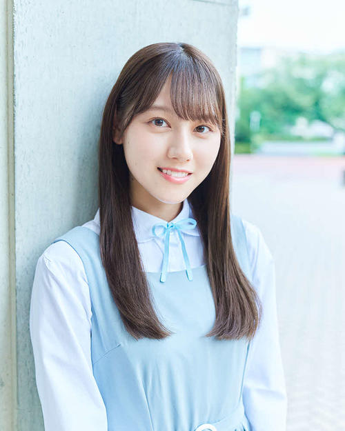 日向坂46に新加入した四期生の平岡海月