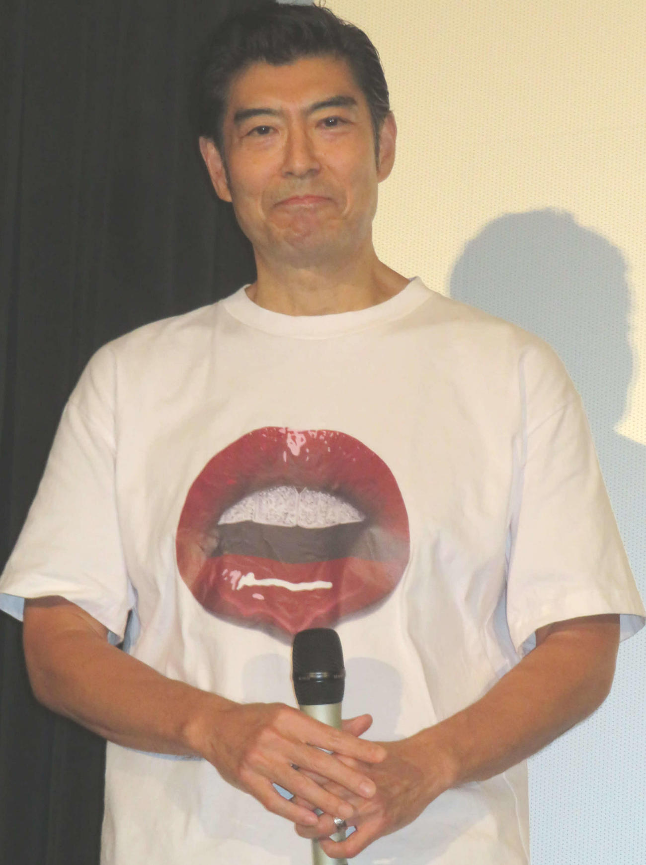 「ROMAN PORNO NOW」第2弾「愛してる！」公開記念舞台あいさつに登壇した高嶋政宏（撮影・村上幸将）