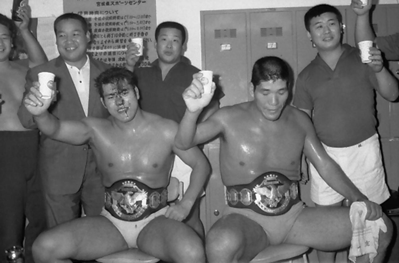 日本プロレス時代のアントニオ猪木さんとジャイアント馬場さん