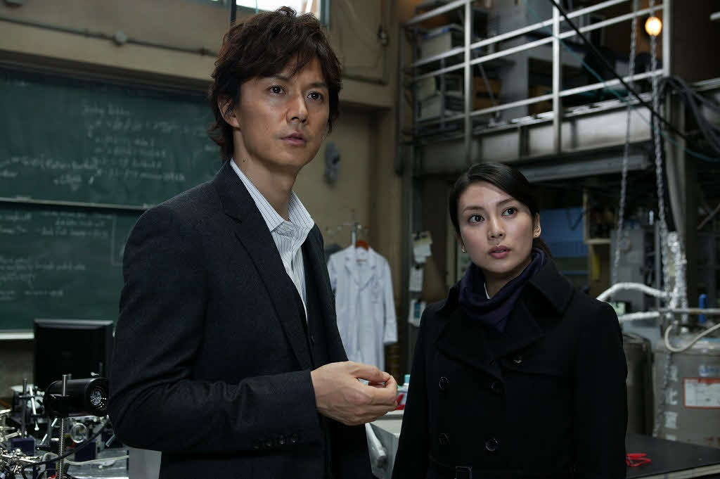 「容疑者Xの献身」(C)2008フジテレビジョンアミューズS・D・P FSN27社