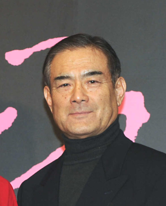 辻萬長さん（2012年撮影）