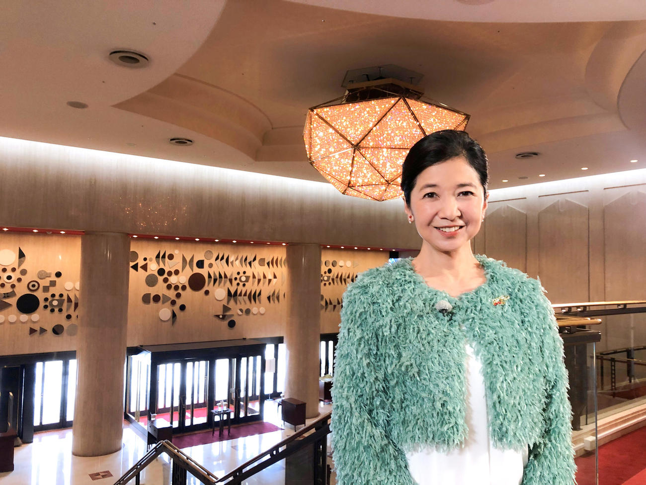 プロジェクト・アンバサダーと番組のナレーターを務める宮崎美子（Ｃ）BS日テレ