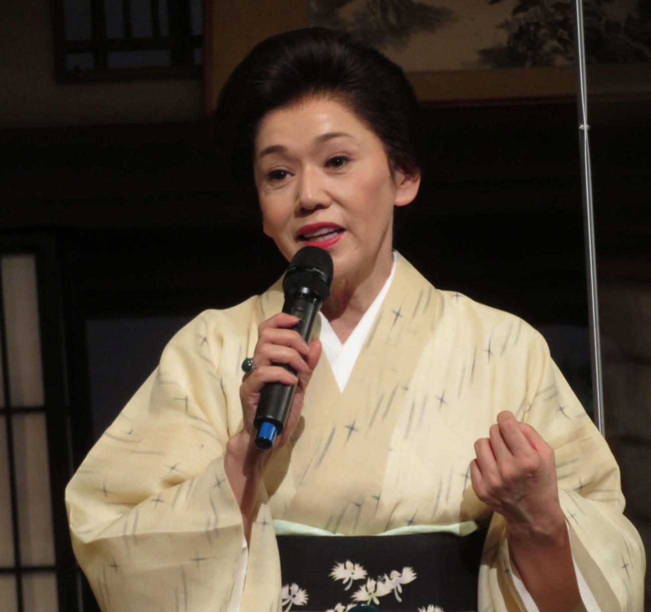 舞台「女の一生」初日前会見で語る大竹しのぶ（撮影・村上幸将）