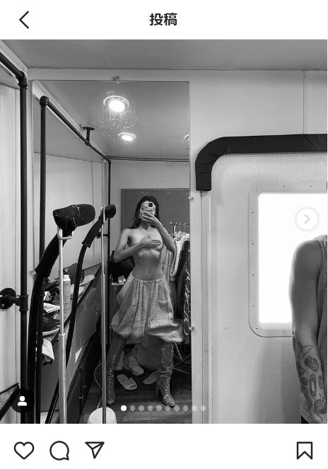 ローラのインスタグラムより