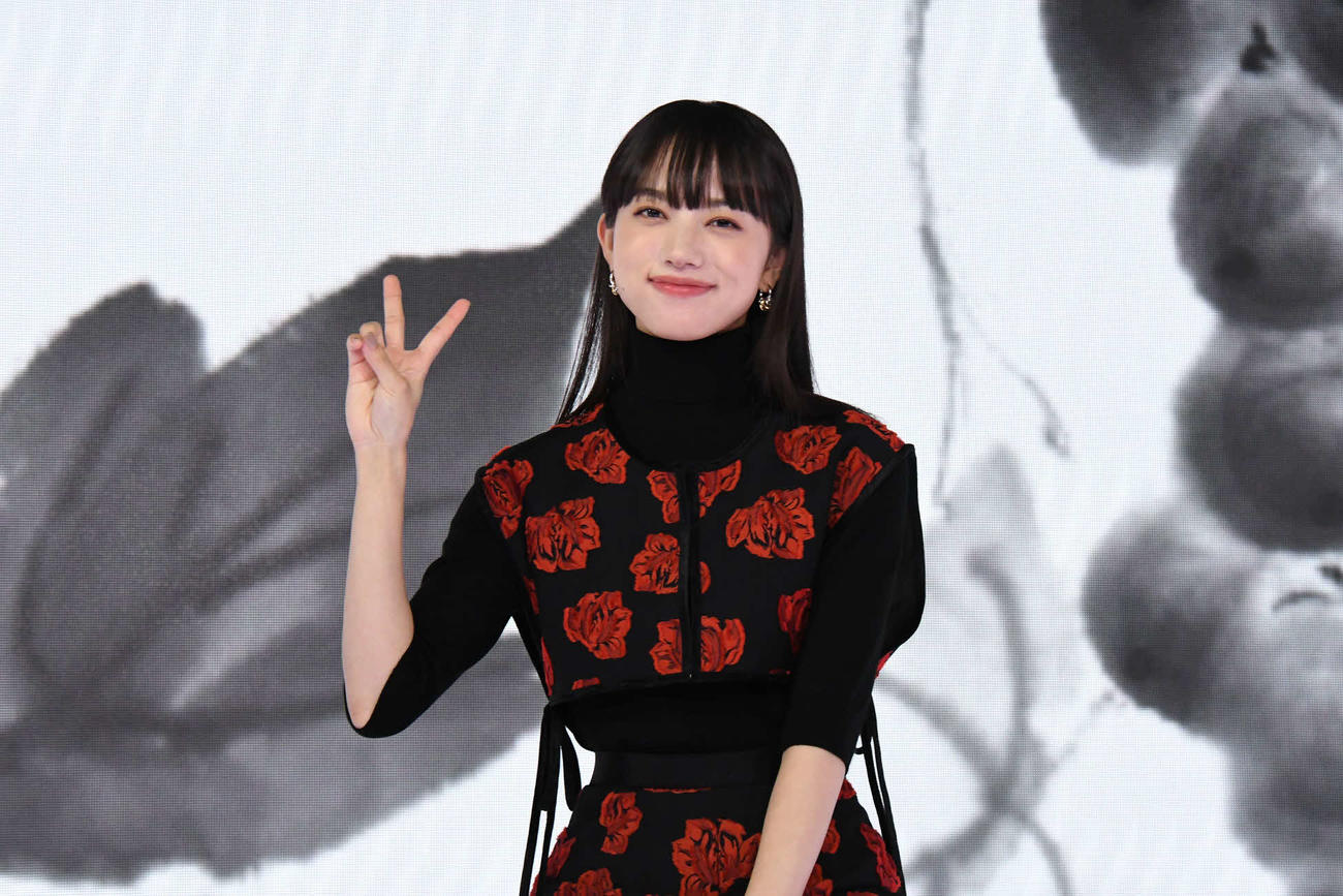 映画「線は、僕を描く」公開前夜祭オンラインイベントに出席した清原果耶