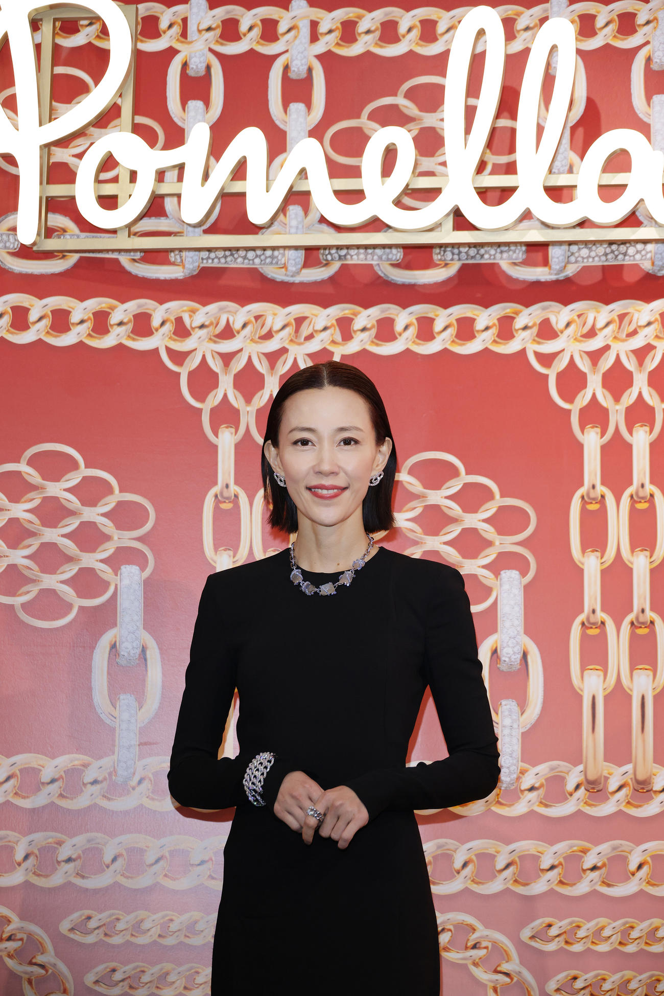 「ポメラート」オープニングセレモニーを行う木村佳乃（撮影・中島郁夫）