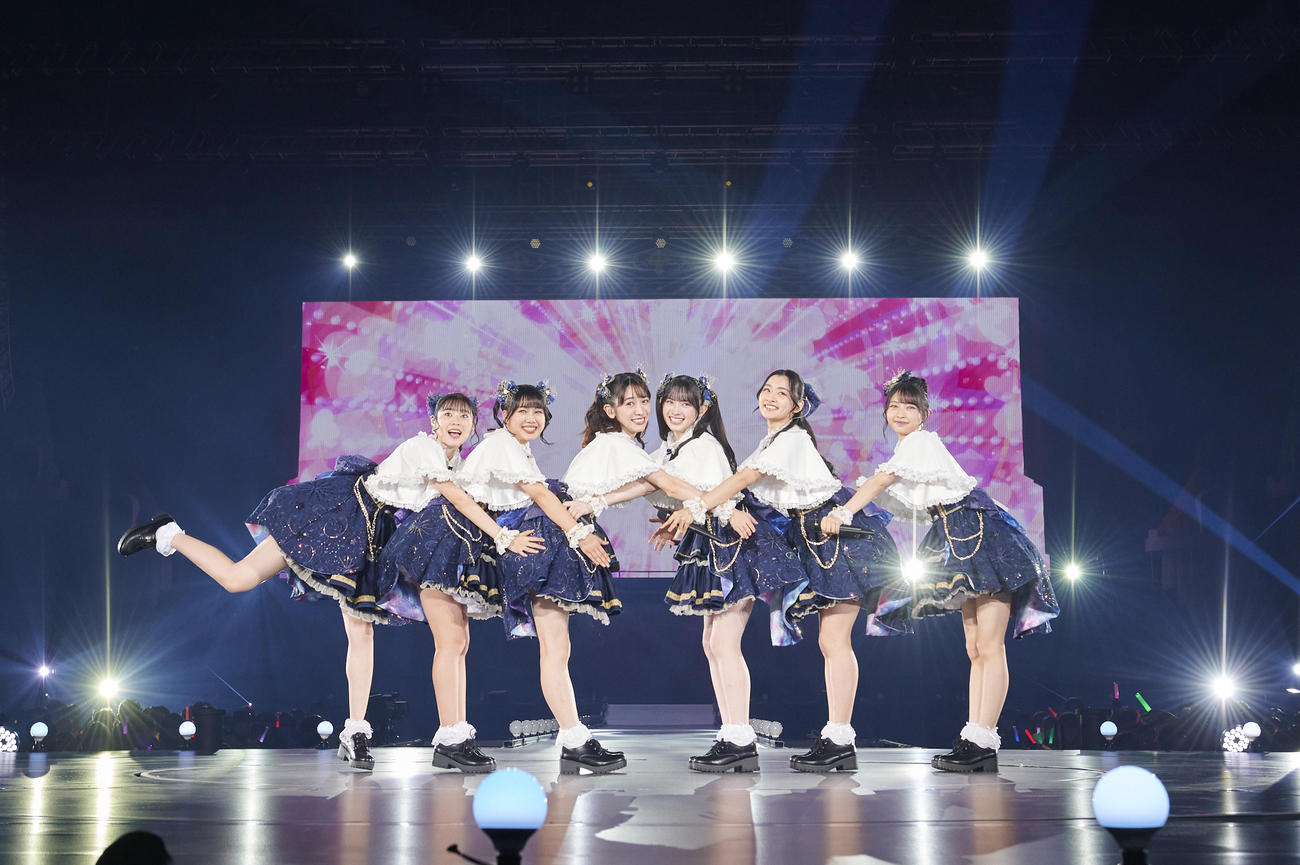 グループ史上最大規模の単独ライブを行った超ときめき（ハート）宣伝部。左から坂井仁香、吉川ひより、小泉遥香、菅田愛貴、杏ジュリア、辻野かなみ