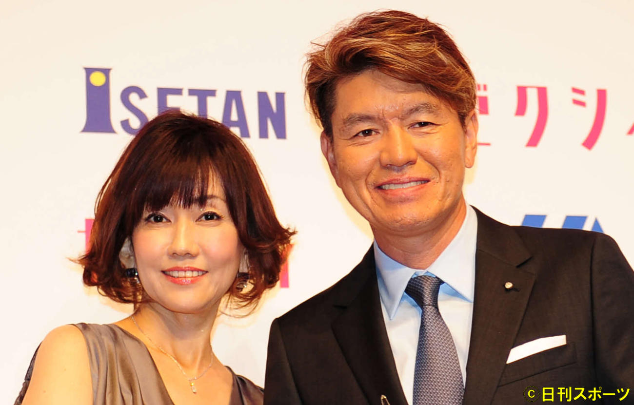 ヒロミ（右）、松本伊代夫妻（2015年7月撮影）