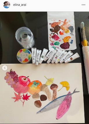 絵の具をのせた「秋の味覚」の絵（新井恵理那アナのインスタグラムより）
