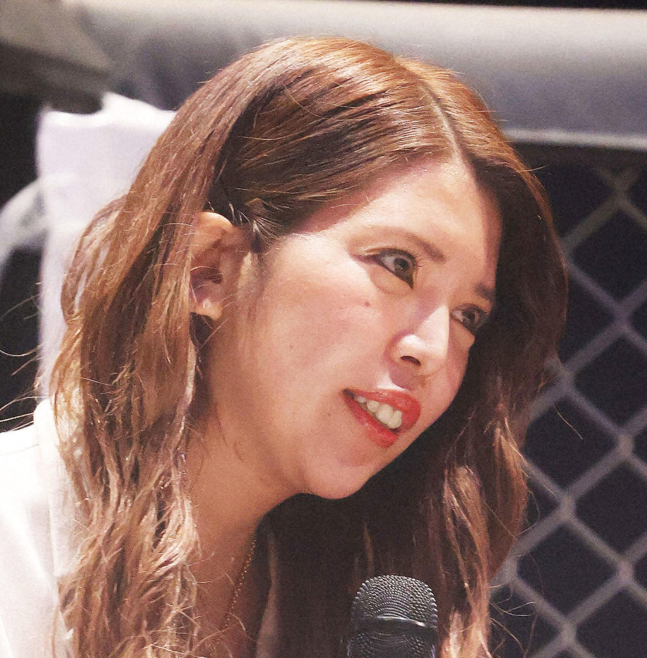 坂口 杏里 母親