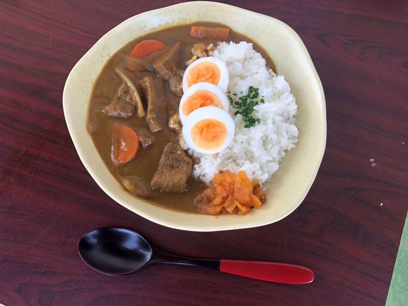 撮影現場ではらさんがフードコーディネートした料理
