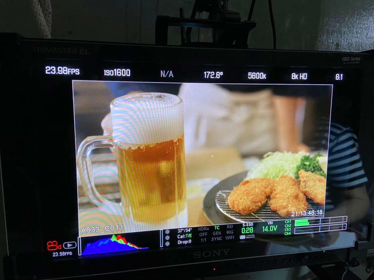 撮影現場ではらさんがフードコーディネートした料理