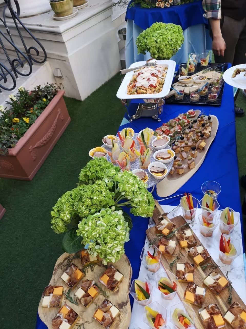 撮影現場ではらさんがフードコーディネートした料理
