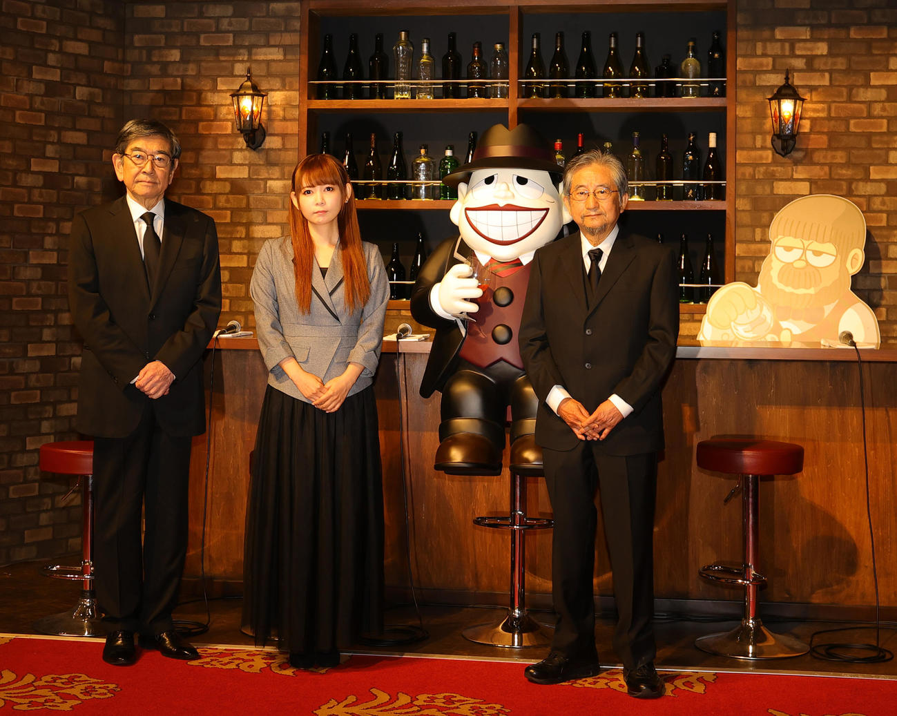 藤子不二雄Aさんのお別れの会で思い出を語る左から石坂浩二、中川翔子、永井豪氏（撮影・野上伸悟）