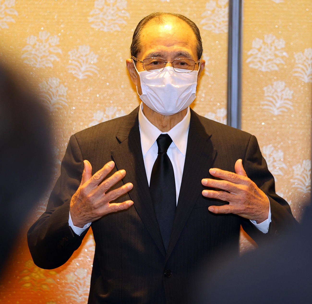 藤子不二雄Aさんのお別れの会に参列し思い出を語る王貞治氏（撮影・野上伸悟）