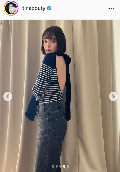 大胆に背中を見せる玉城ティナ