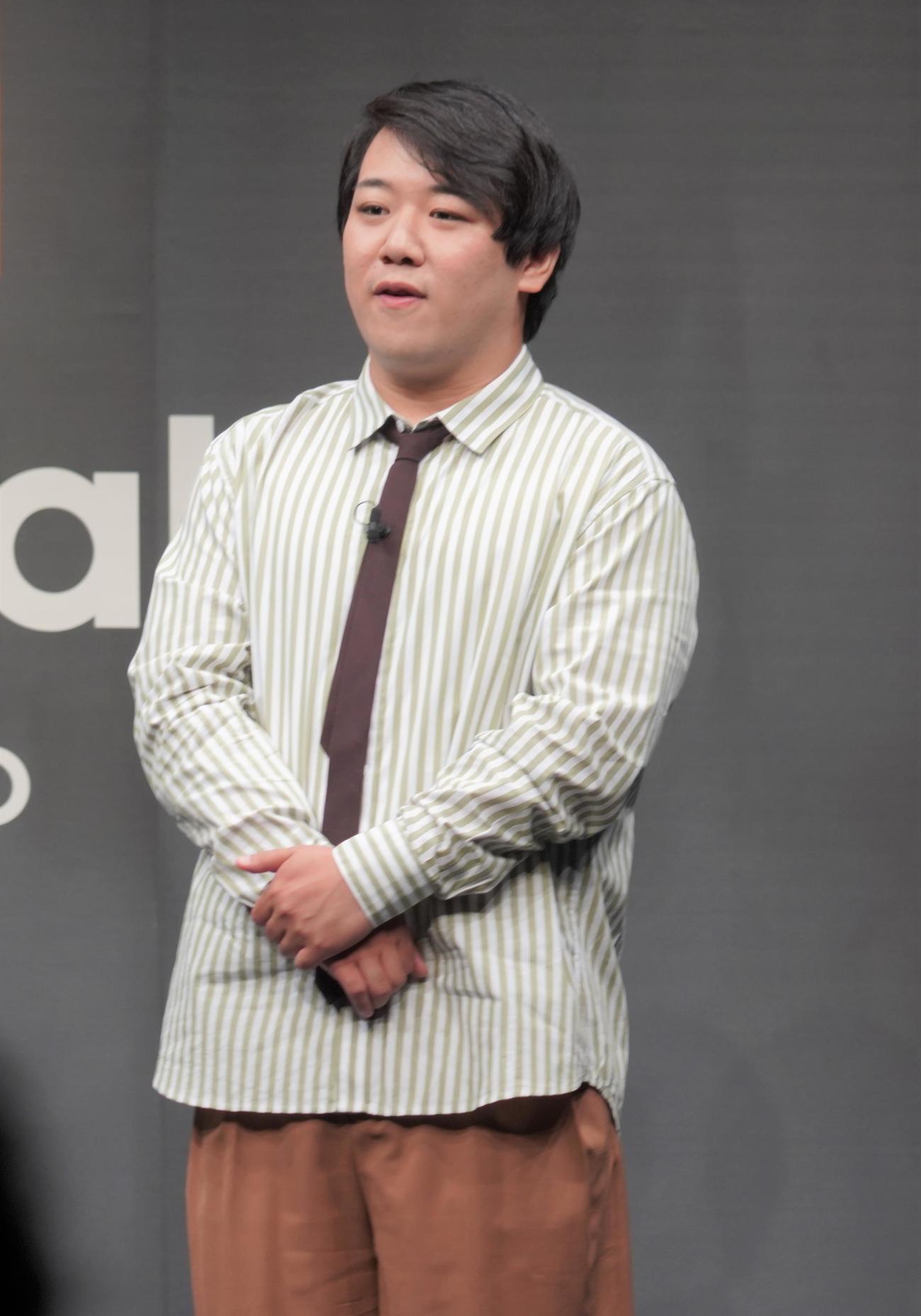 ラランド・ニシダ、服のコーディネートは「プロの目から教えてもらうことない…モテたい」 - お笑い写真ニュース : 日刊スポーツ