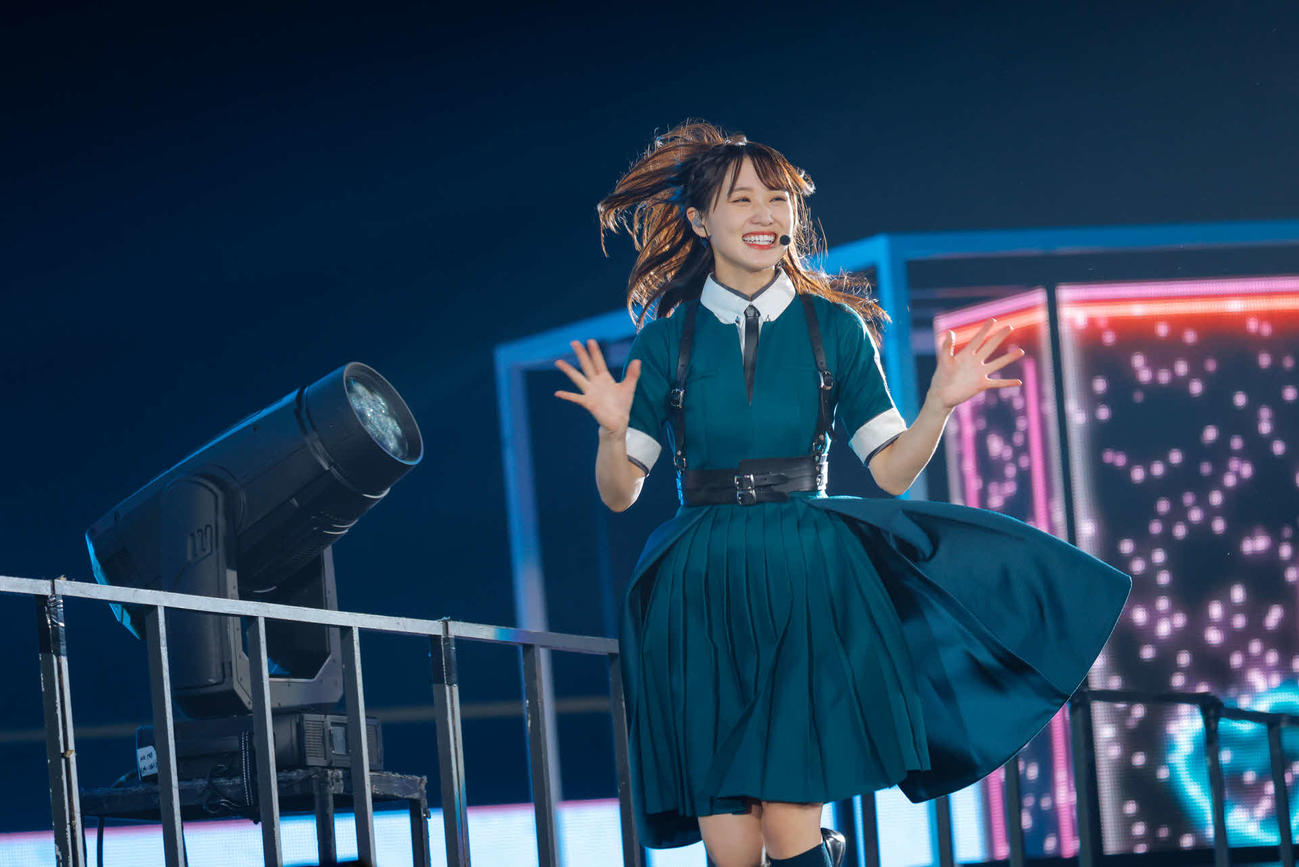 全国ツアー千秋楽公演を行った櫻坂46の菅井友香
