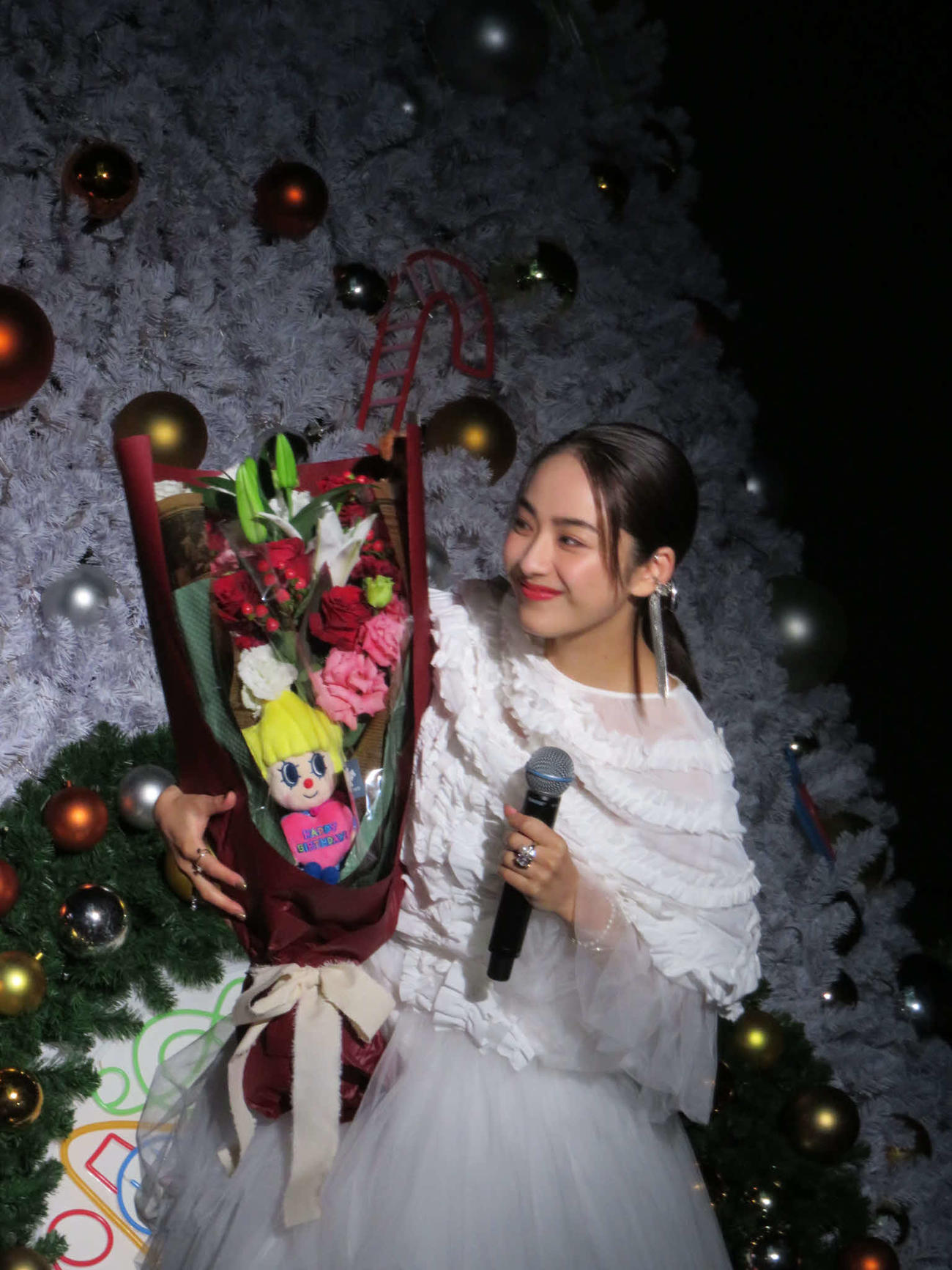 東京スカイツリーのライティング点灯セレモニーに出席した平祐奈