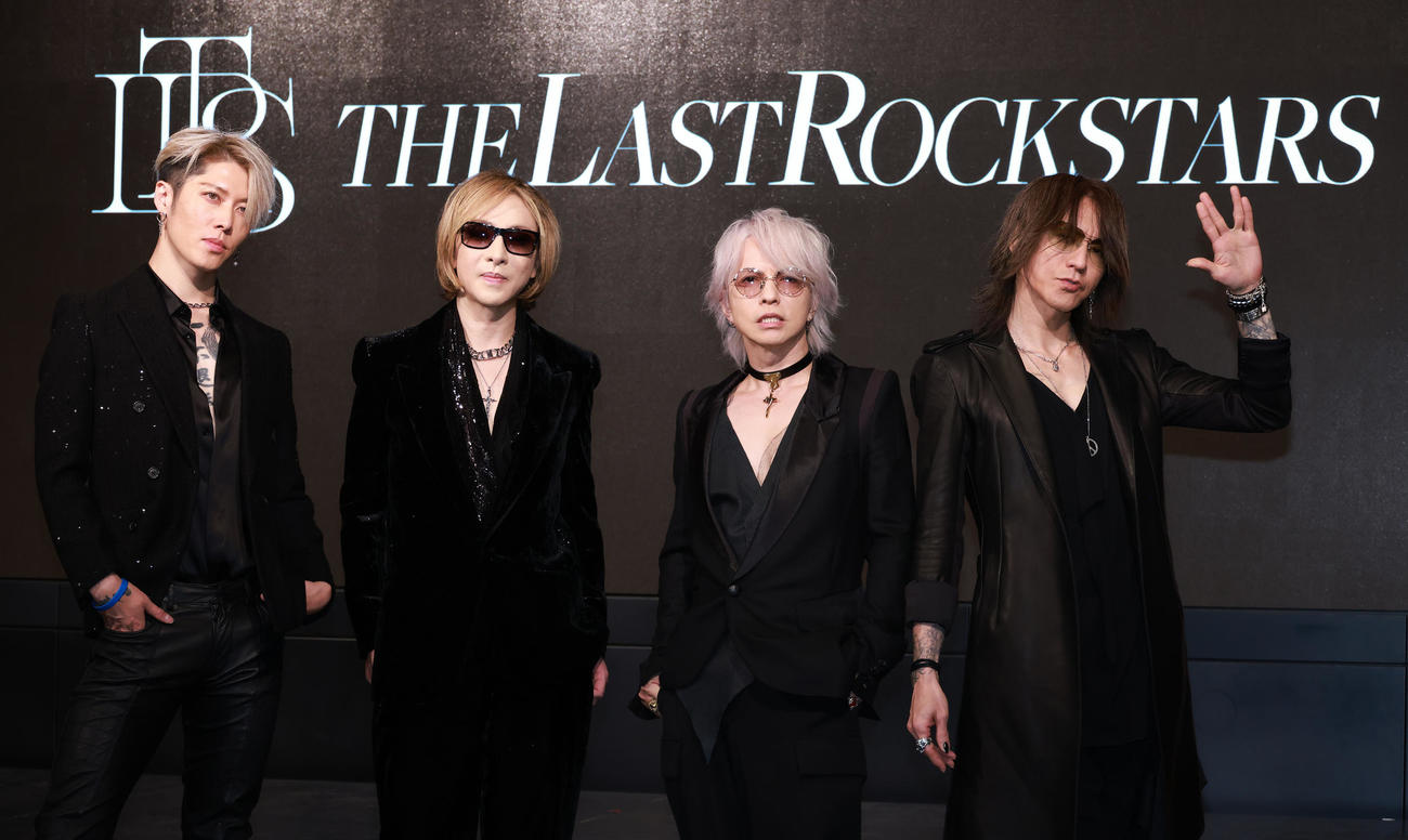 「THE LAST ROCKSTARS」結成発表会見を行った、左からMIYAVI、YOSHIKI、HYDE、SUGIZO（撮影・中島郁夫）