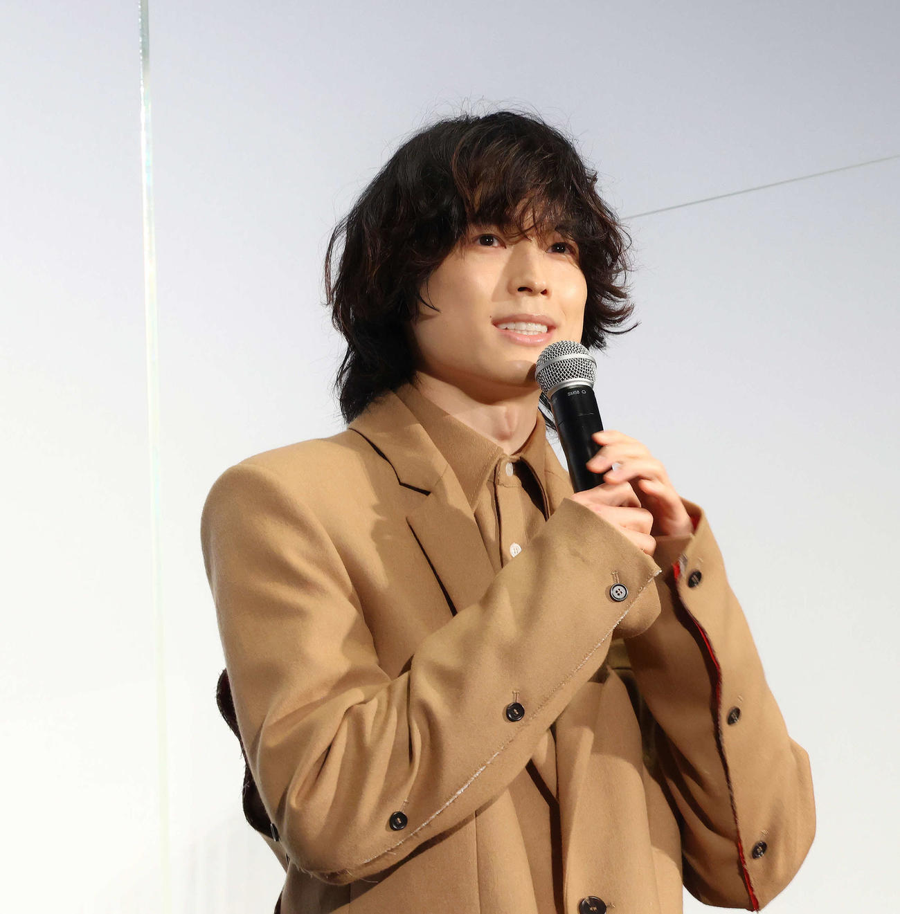映画「すずめの戸締まり」公開初日舞台あいさつに臨む松村北斗（撮影・河田真司）