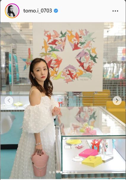 板野友美のインスタグラムより