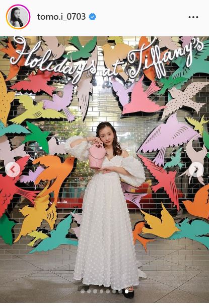板野友美のインスタグラムより
