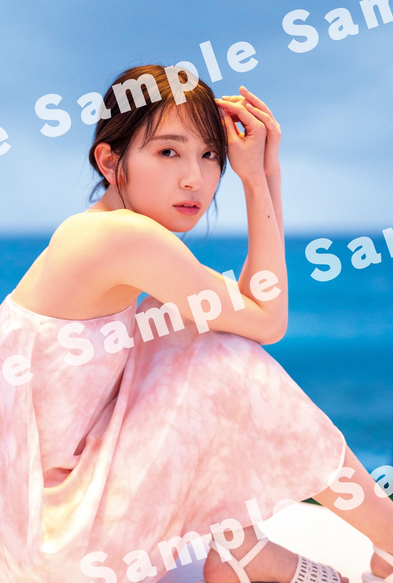 日向坂46金村美玖ファースト写真集「羅針盤」の丸善ジュンク堂書店ポストカード
