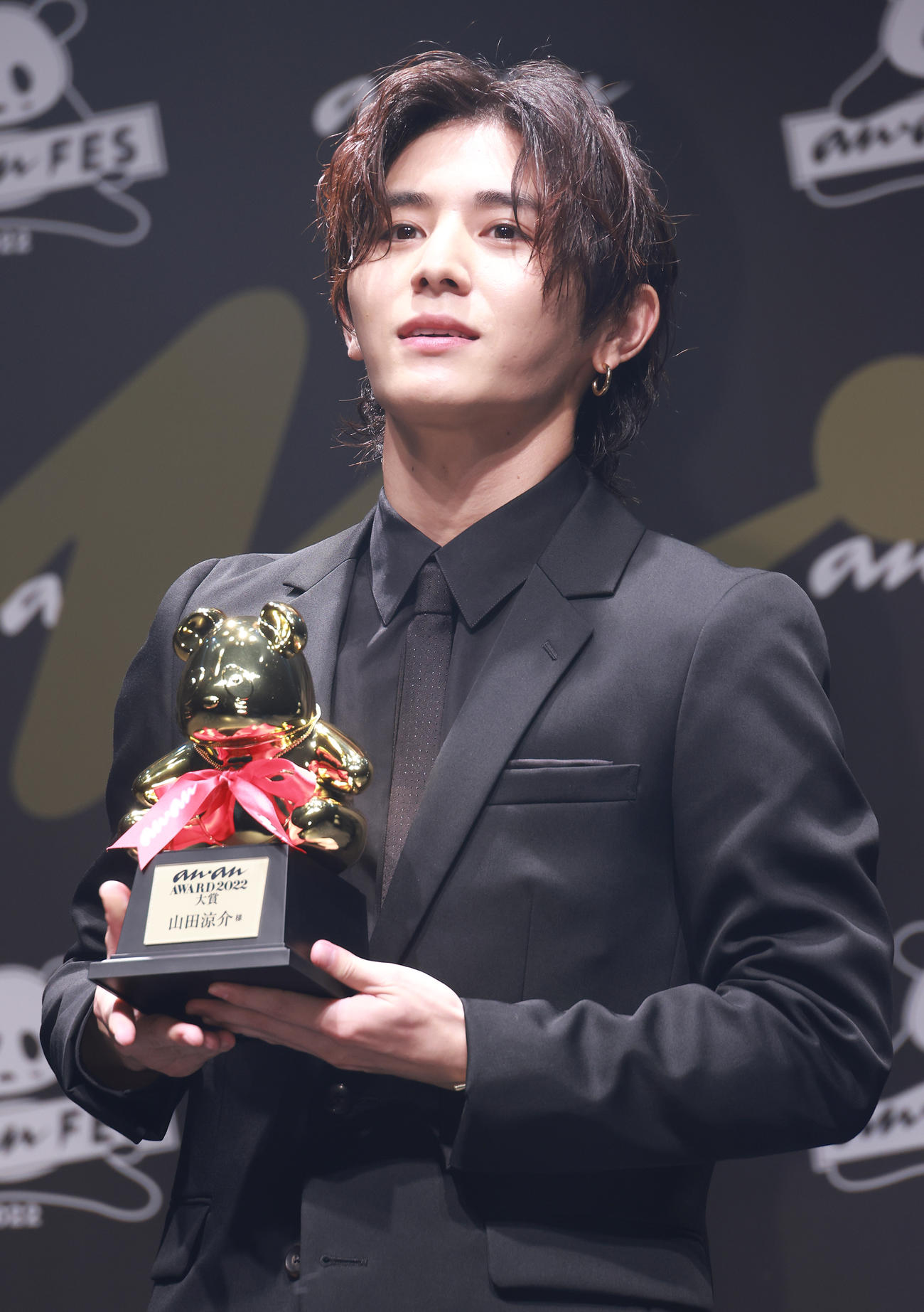 anan AWARD 2022大賞を受賞した山田涼介（撮影・中島郁夫）