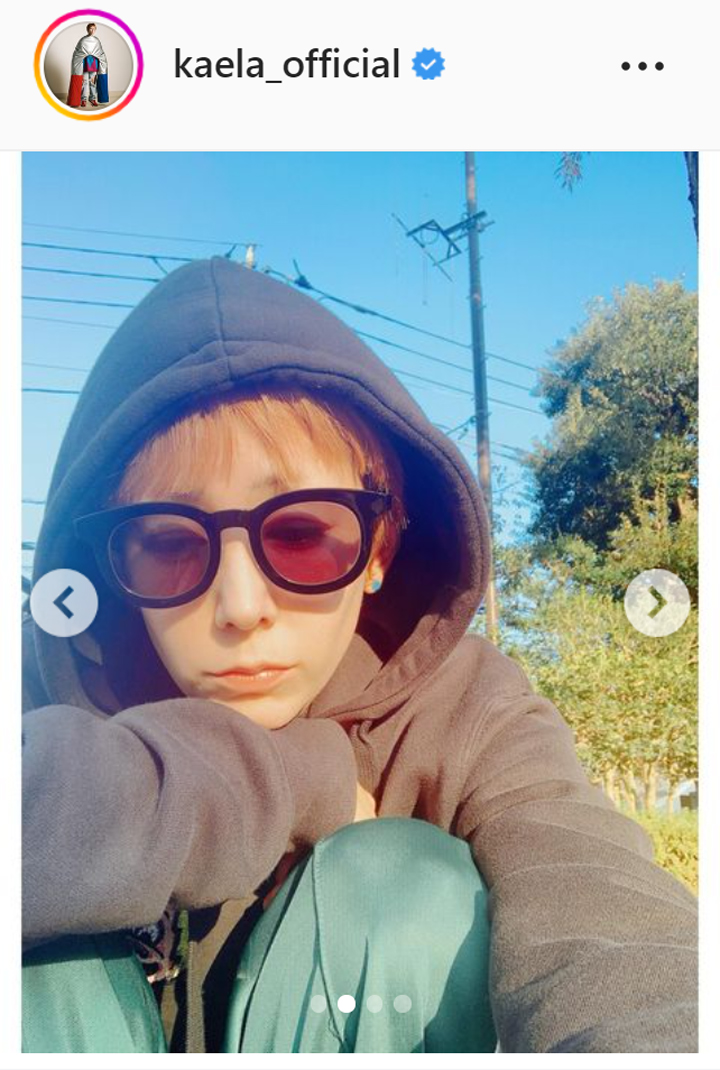 夫の永山瑛太にもらったサングラスをかける木村カエラ（木村カエラのインスタグラムより）