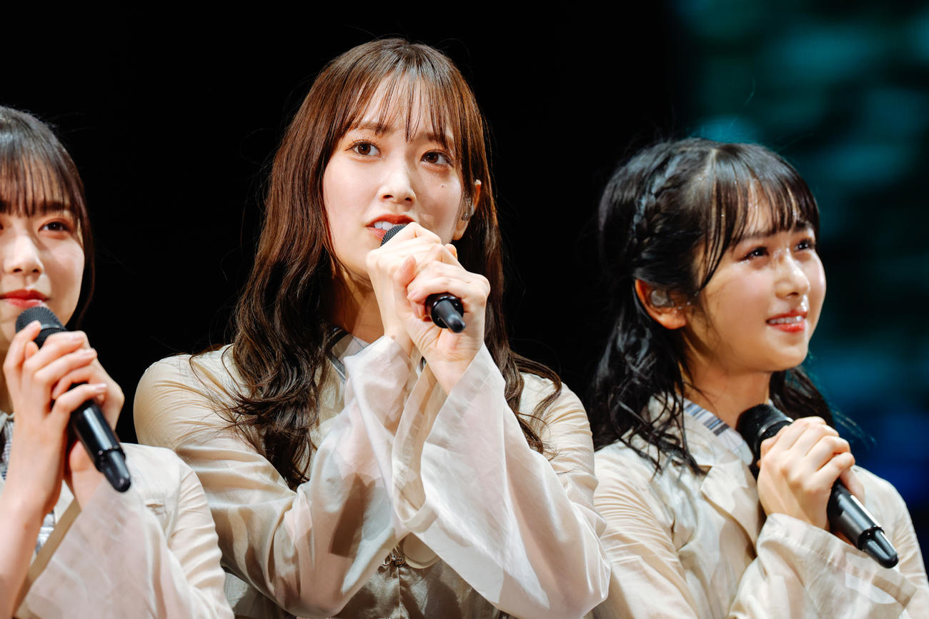全国ツアーの千秋楽を迎えた日向坂46（撮影・上山陽介）