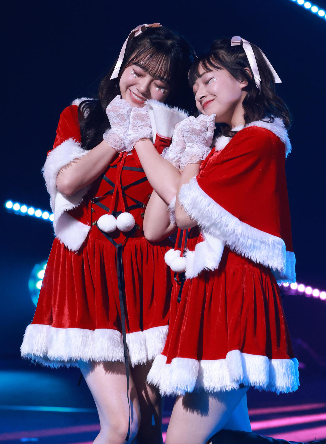 「TGC teen 2022 Tokyo supported by Up－T」に出演した増田彩乃（左）と千葉祐夕（撮影・中島郁夫）