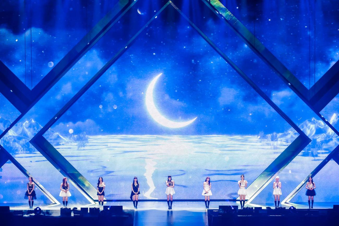 初のドーム公演を開催したNiziU（C）田中聖太郎写真事務所