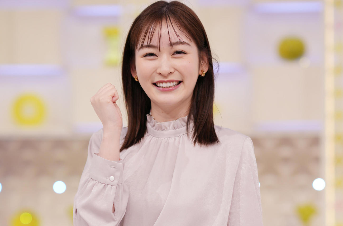 岩田絵里奈（2022年4月撮影）