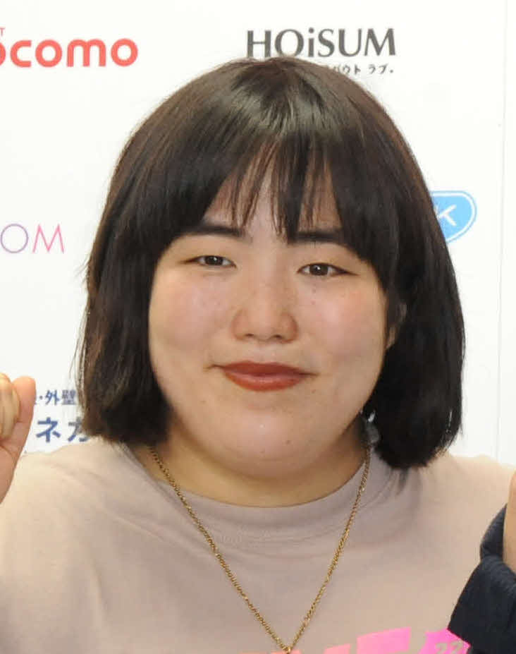 ゆりやんレトリィバァ（2022年8月撮影）