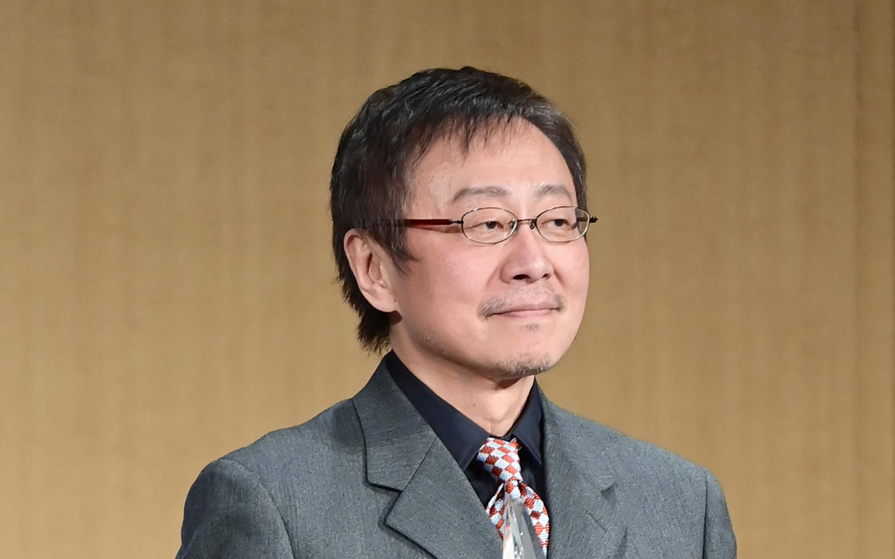 松尾貴史（2022年2月撮影）