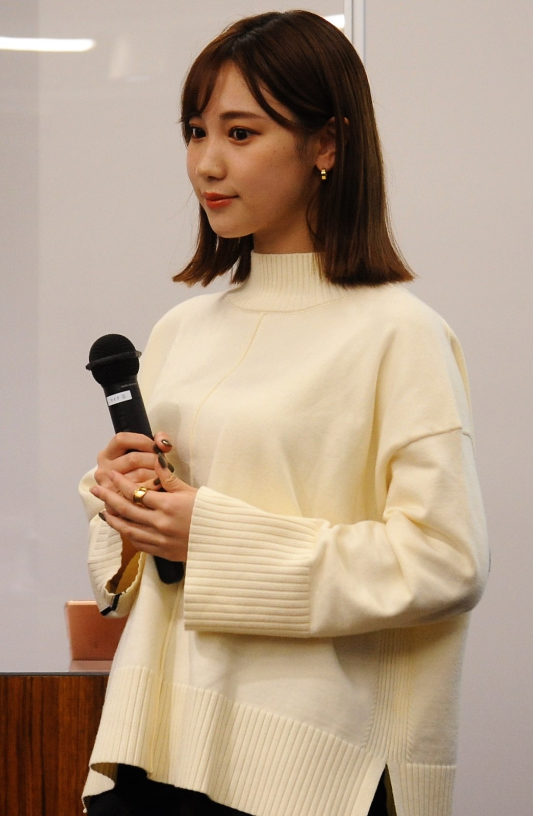 イベントに出席する高野祐衣