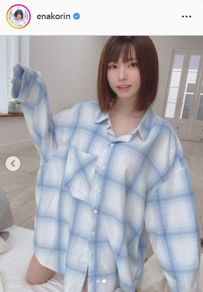 えなこのインスタグラムより
