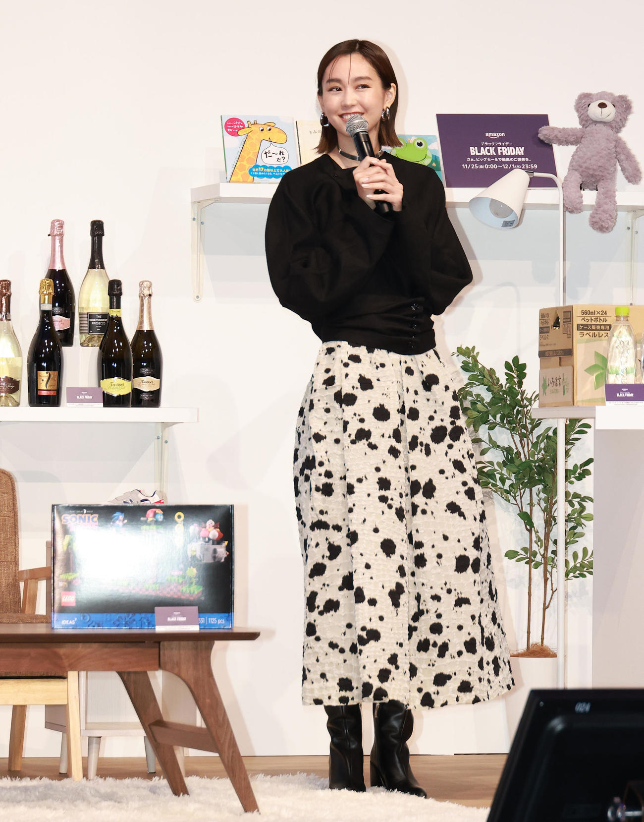 Amazonブラックフライデー記者発表を行った桐谷美玲（撮影・中島郁夫）