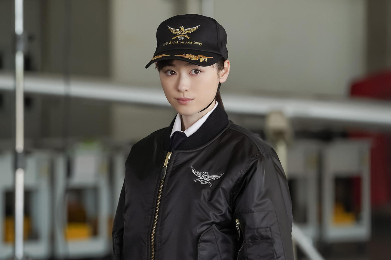 実際に操縦体験をして収録に臨んだ福原遥。朝ドラはいよいよ航空学校編に