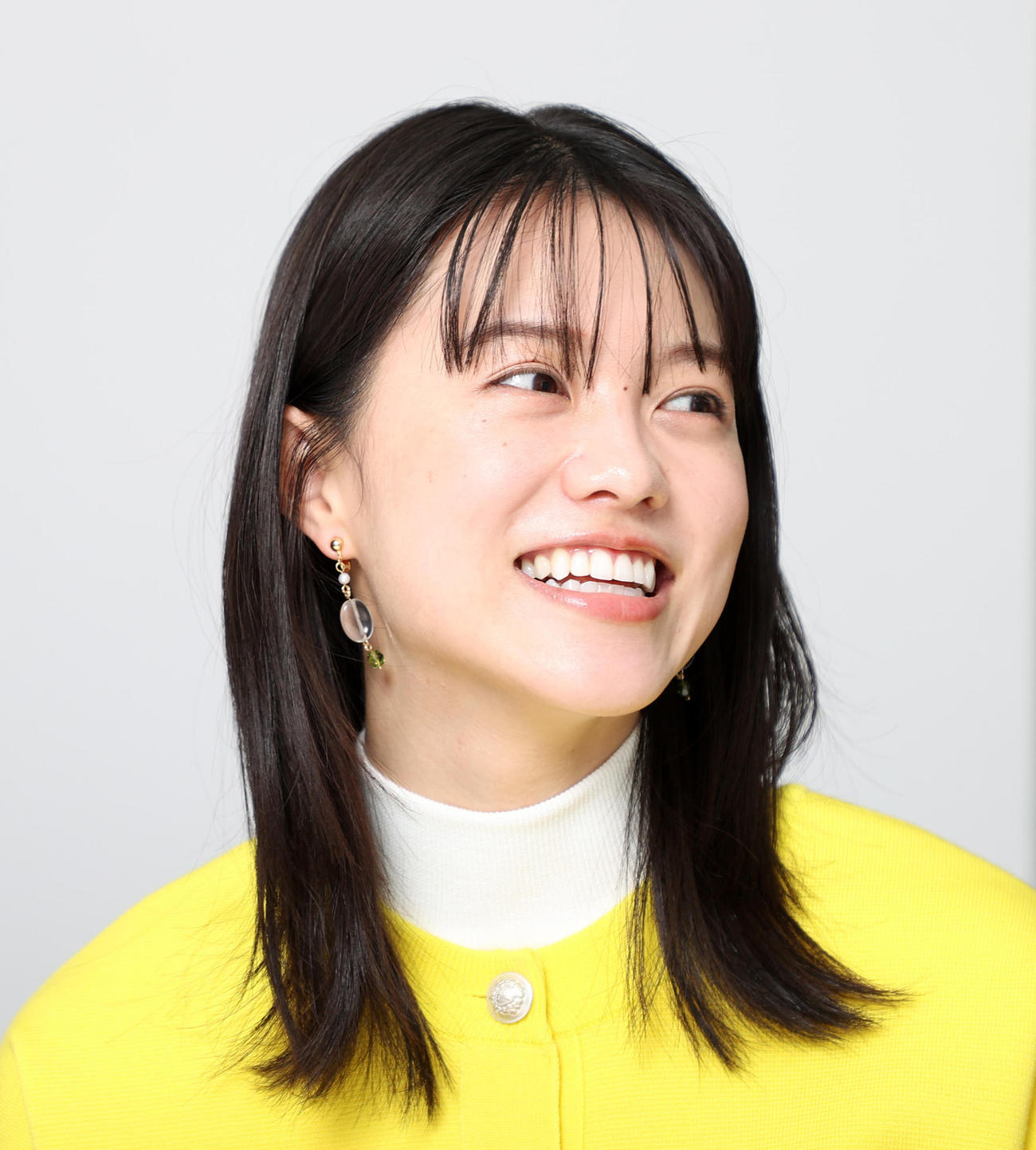 銭湯の明るい看板娘役を演じる志田彩良（撮影・鈴木正人）