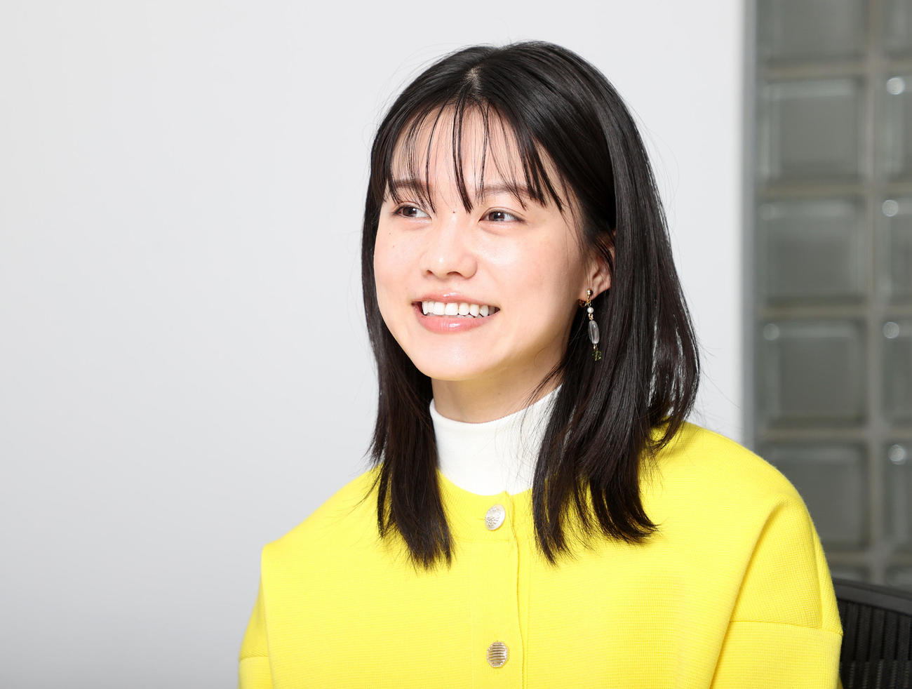 銭湯の明るい看板娘役を演じる志田彩良（撮影・鈴木正人）