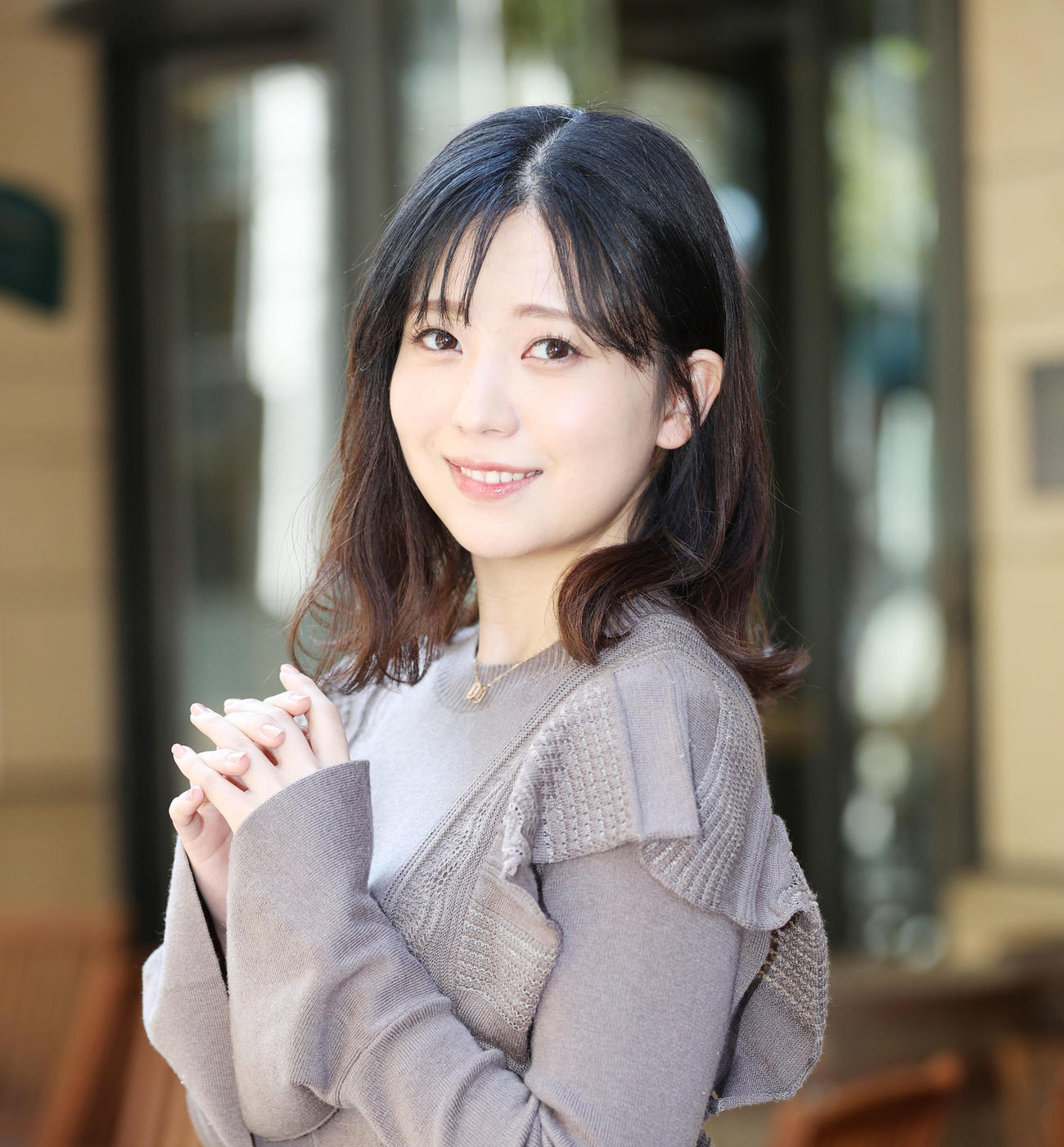 美しい笑みの熊谷彩春（撮影・宮地輝）