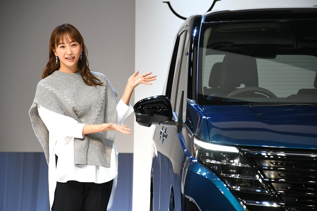「日産　新型セレナ」発表披露会に出席した藤本美貴（撮影・大友陽平）