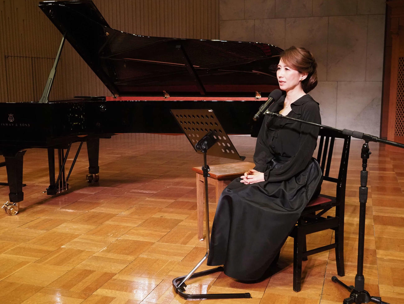 「yomibasho vol．2　堀井美香朗読会『母』」を開催したフリーアナウンサー堀井美香