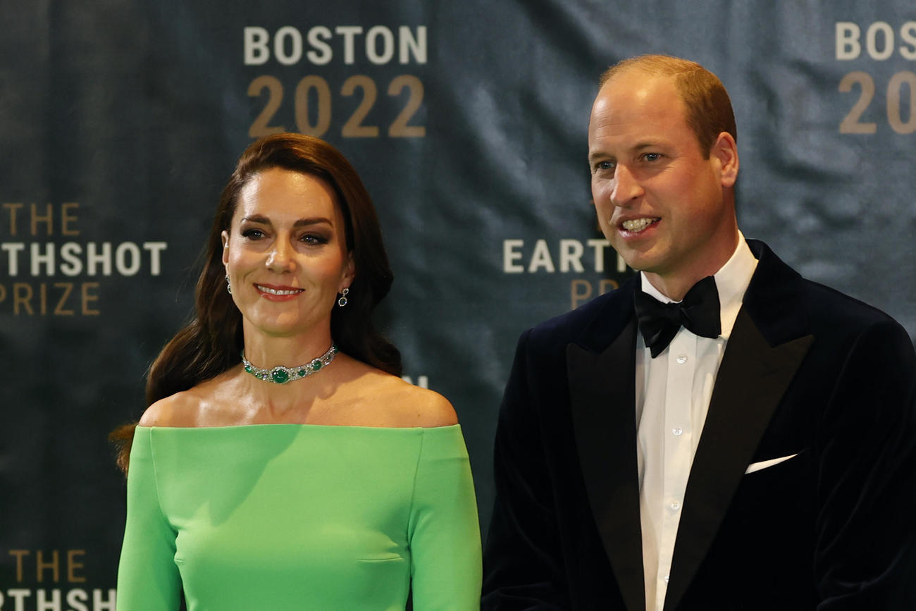 「アースショット賞」の式典に出席するウィリアム皇太子（右）とキャサリン妃（AP）