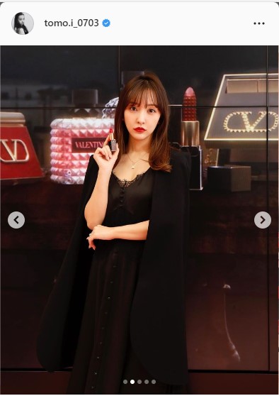板野友美のインスタグラムより